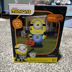 4.2 ft Inflatable Minions Trick or Treat Stuart Halloween Blow up Gemmy Wal Mart